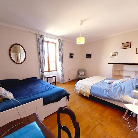 Au Pays De Jacquou : Chambre D'Hotes Et Table D'Hotes Fossemagne Экстерьер фото
