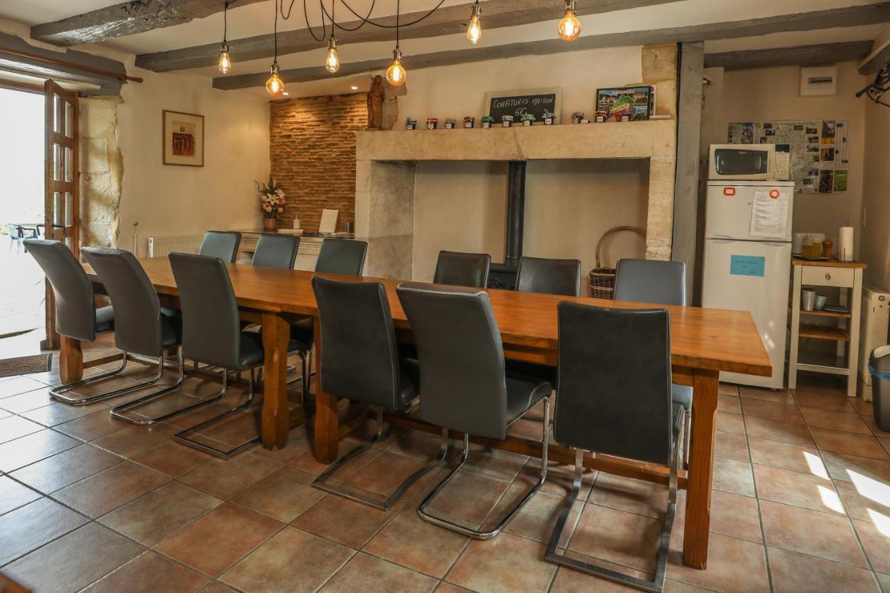 Au Pays De Jacquou : Chambre D'Hotes Et Table D'Hotes Fossemagne Экстерьер фото